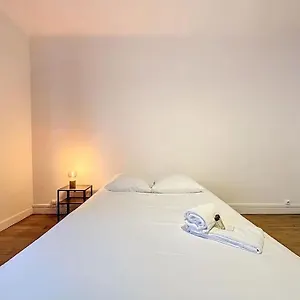 https://cosy-appartement-6-barrier.hotels-rhonealpes.com