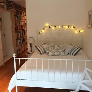 https://studio-close-fourviere-very-quiet-small-terrace.hotels-rhonealpes.com